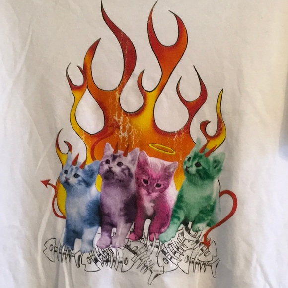Hot Topic Black Matter by Prince Peter Devil Kitties Graphic Crop Tee Size L - Picture 2 of 7